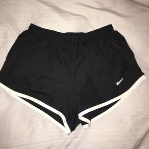 Black Nike shorts